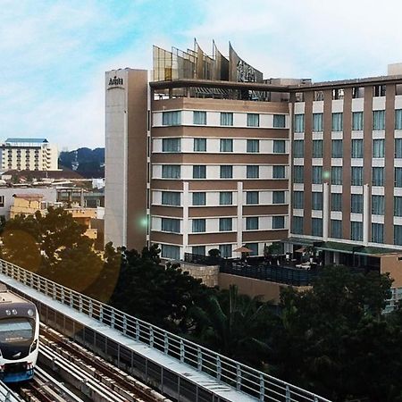 The Arista Hotel Palembang Exterior photo