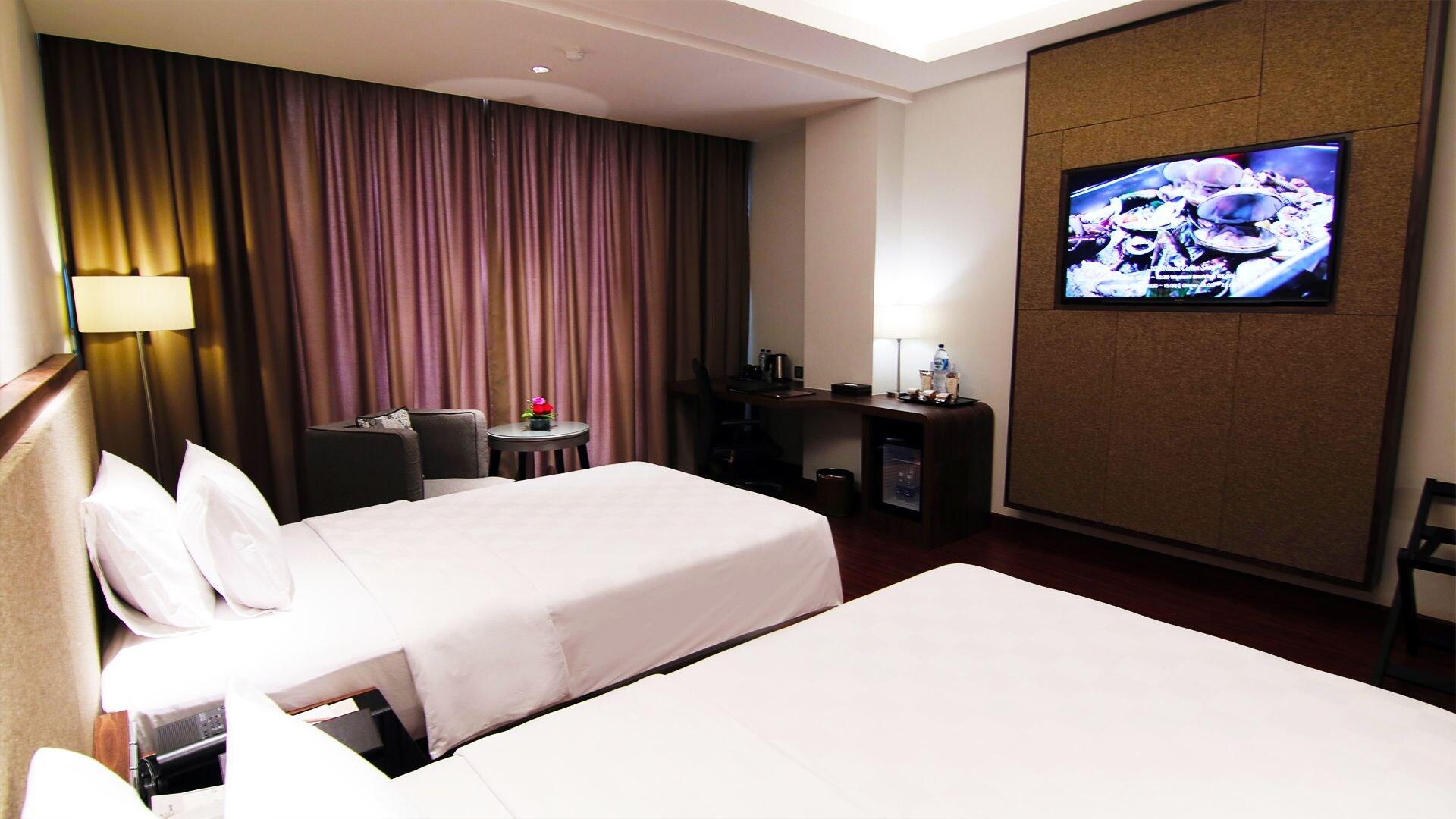 The Arista Hotel Palembang Exterior photo
