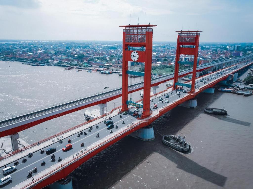 The Arista Hotel Palembang Exterior photo